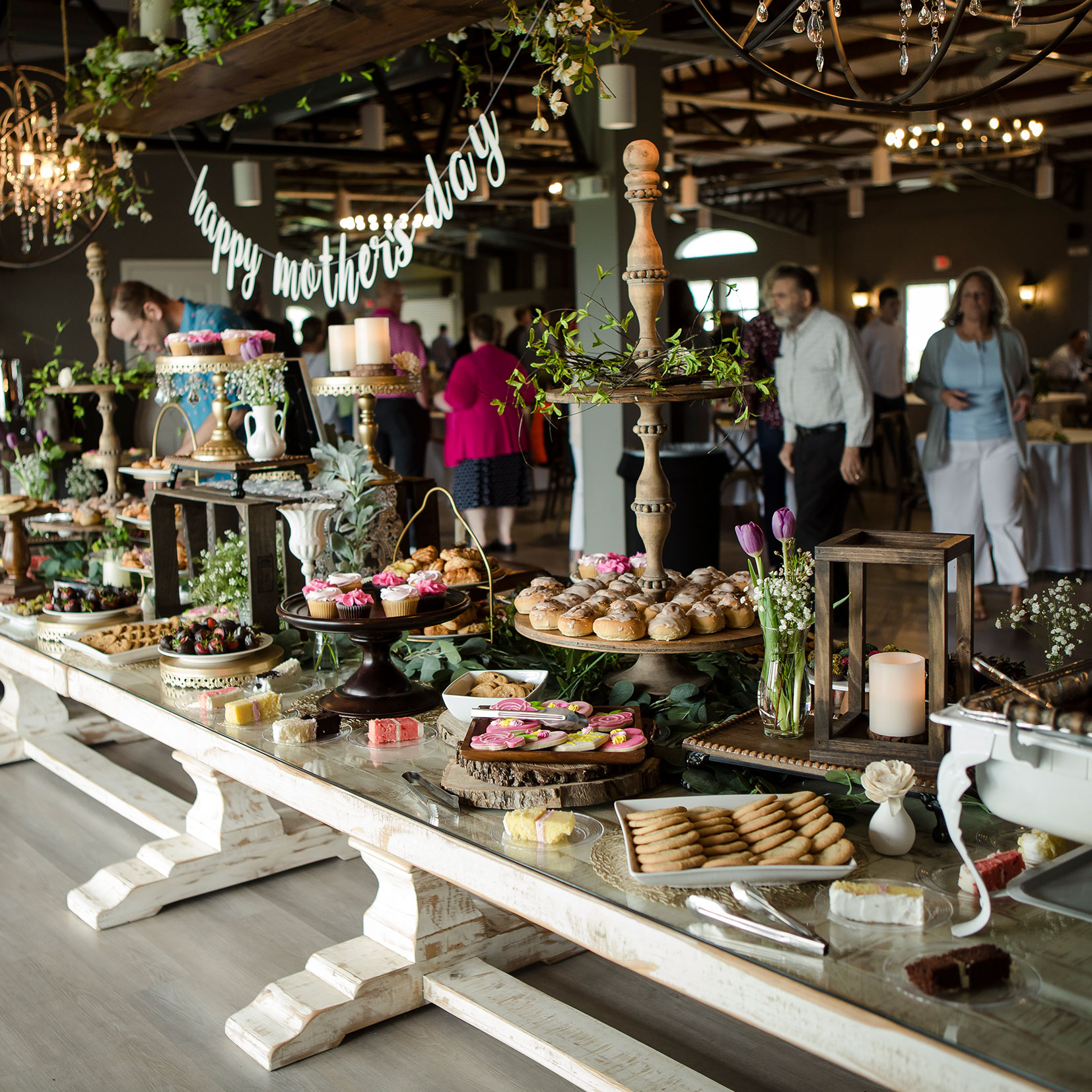 2023 Mother's Day Brunch | Lone Summit Ranch